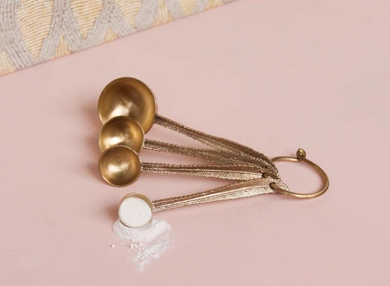 称量刀圭 テーブルスプーン 小さじ 金管楽器 吊り下げ 身寄り用 勝手もと装置 膳立て手道具 物の具 珈琲 メリケン粉 調味料 定量 今めかしい レトロ 無光沢 書き割り