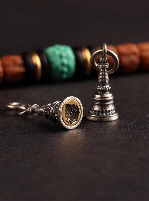 ペンダントトップ 小さめ チベット スターリングシルバー 塔 仏教 ビーズブレスレット アクセサリー パーツ 普段使い おしゃれ 刻印 ゴールド