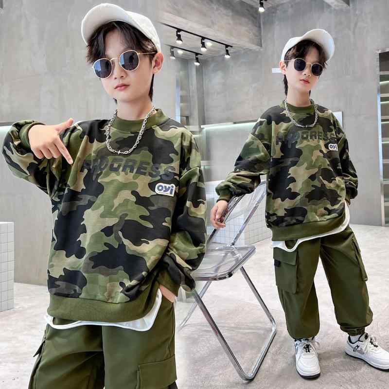 キッズ 長袖 トレーナー スウェット 男の子 ジュニア 迷彩 春秋 コットン トップス 服 ラウンドネック プルオーバー 大きいサイズ 柔らかい 通気性 快適 ゆったり おしゃれ かっこいい カジュアル ストリート アメカジ 緑