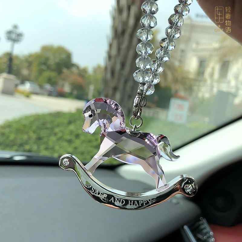 車 吊り 下げ アクセサリー ルームミラー 飾り 内装 ドレスアップ ペンダント 装飾 オーナメント ハンギング カー用品 デコレーション インテリア クリスタル 木馬 りぼん かわいい キラキラ プレゼント ピンク ブルー ホワイト