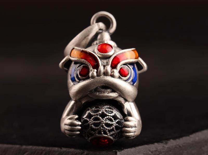 ペンダント 大きめ レトロ ハンドメイド シルバー 回転 おしゃれ ネックレス メンズ レディース アクセサリー 鋼 チタン シンプル 普段使い