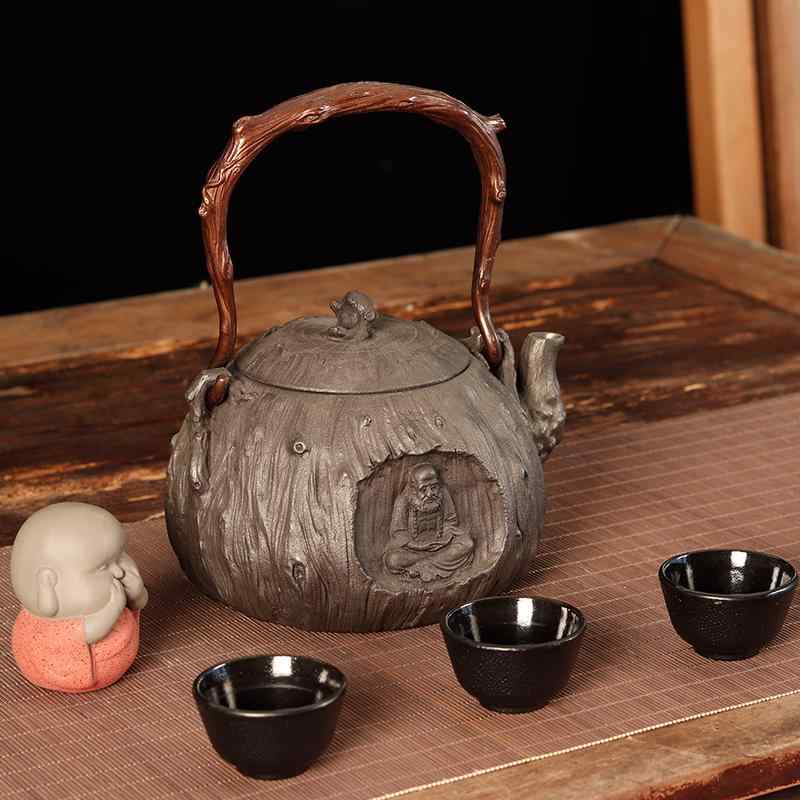 鉄瓶 手作り 鋳鉄 無ペンキ塗り  急須 湯わかしポット 大静電容量 茶道具 茶器 だるま柄 和風 レトロ 今めかしい  珠玉