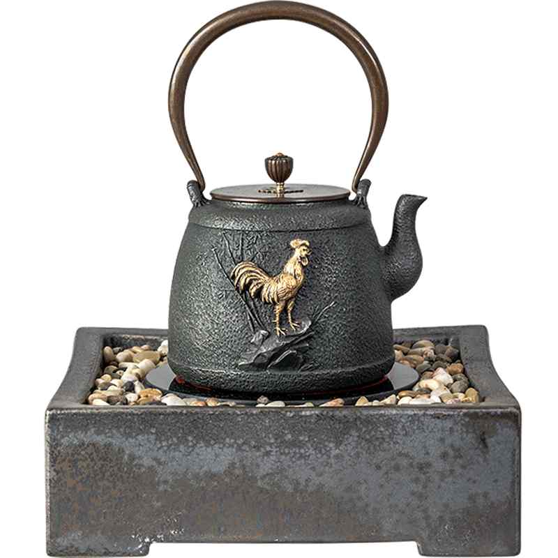 鉄瓶 鋳鉄製 手作り 伝統的 金鶏モチーフ 金彩 銅蓋 茶器 湯沸かし 兼用 和モダン インテリア 卓上 趣の レトロ 縁起物 ティーポット ケトル｜フロントップ店 14,344円