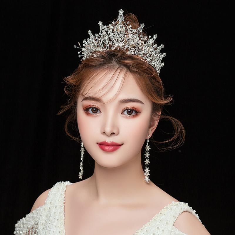 ヘッドドレス クラウン 花嫁 ブライダル ウェディング 結婚式 アクセサリー 華やか エレガント 上品 ラインストーン 合金 ゴールド シルバー 髪飾り