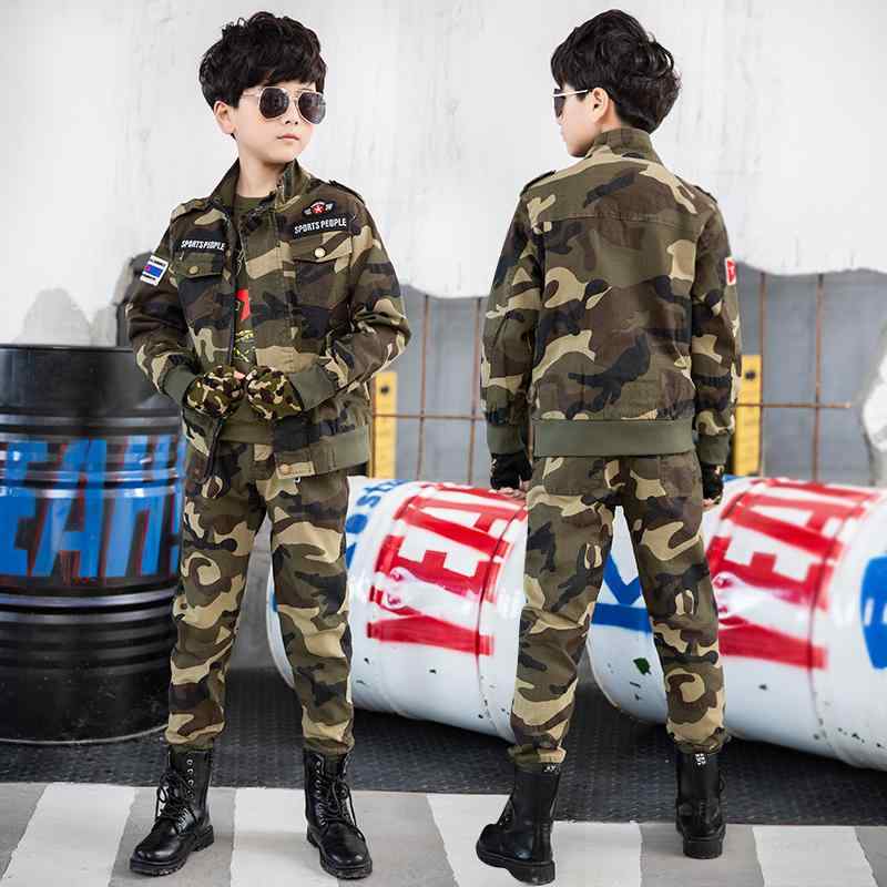 迷彩服 男の子 キッズ ジュニア セットアップ 春秋 小学生 軍事訓練ウェア 部隊風 ミリタリー スポーツウェア パフォーマンス 衣装 カジュアルスタイル 綿 コットン フード 取り外し