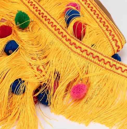 インテリア 車 トラック カーテン 裾 縁取り 装飾パーツ フリンジ 13cm ポンポン付き エスニック調 吊り下げ ドラゴン ひげ DIY材料 赤 青 ピンク画像