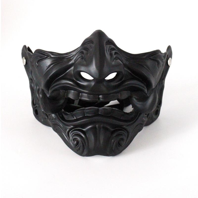 般若 お面 和風 怖い ハーフマスク 鬼 半面具 置物 ハロウィン 節分 コスプレ 仮装 パフォーマンス 舞台 撮影 装飾品 小道具 ディスプレイ 個性的 かっこいい 黒 白 グレー