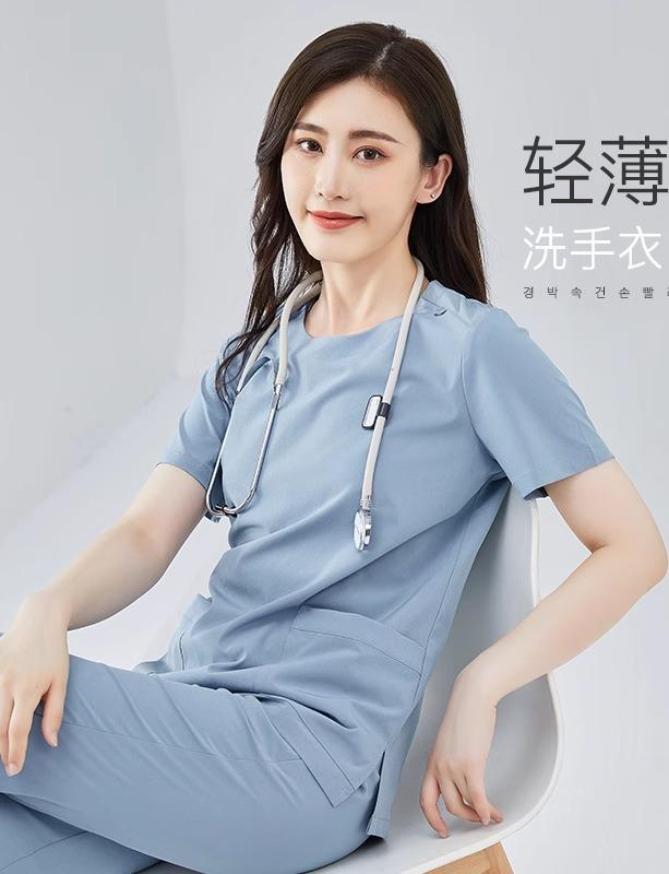 クリニック ユニフォーム 医師 半袖 夏 薄手 速乾 軽量 レディース メンズ 作業服 ポリエステル 大きいサイズ グレー 青 シンプル セットアップ トップス パンツ 通気性 コスプレ
