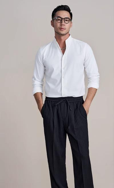 シャツ メンズ 秋 長袖 トップス スタンドカラー 大きいサイズ シニア 紳士 シンプル オフィス カジュアル スタイリッシュ 白 黒 無地