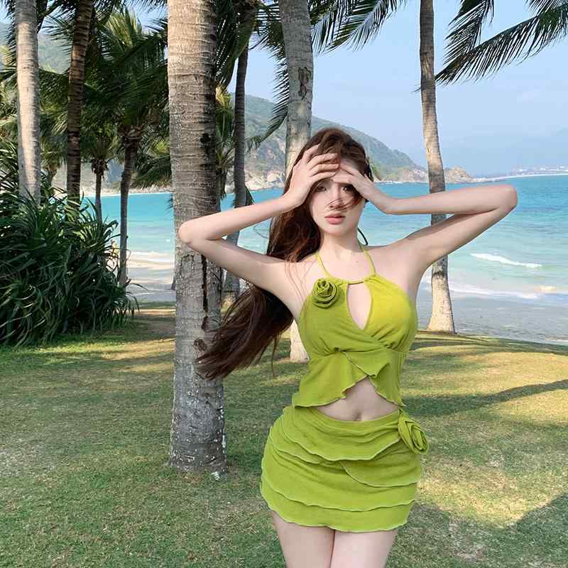 水着 レディース おしゃれ ビキニ セパレート ハイウエスト ホルターネック かわいい セクシー バカンス リゾート 海 夏 フリル 花モチーフ 体型カバー おしゃれ