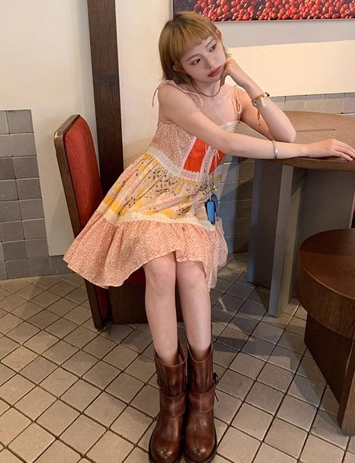 ワンピース レディース ノースリーブ キャミソール 夏 花柄 パッチワーク 切り替え おしゃれ 若見え ショート丈 綿 ふんわり Aライン お出かけ 旅行|フロントップ店