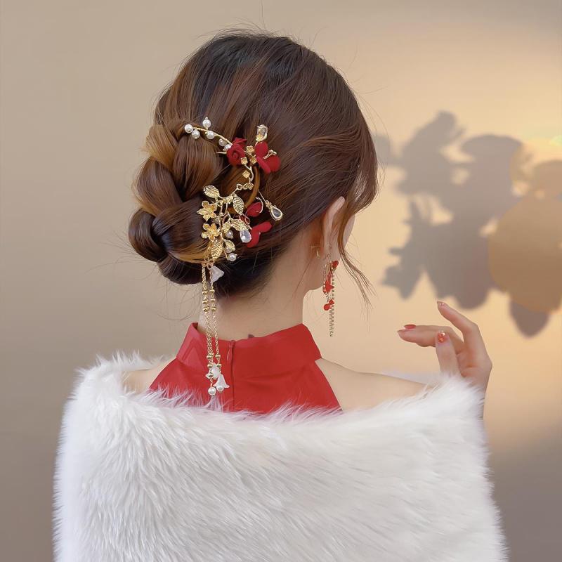 かんざし おしゃれ ヘアアクセサリー レディース 結婚式 和装髪飾り タッセル 揺れる 簪 花飾り 中国 チャイナ風 漢服 アンティーク風 上品
