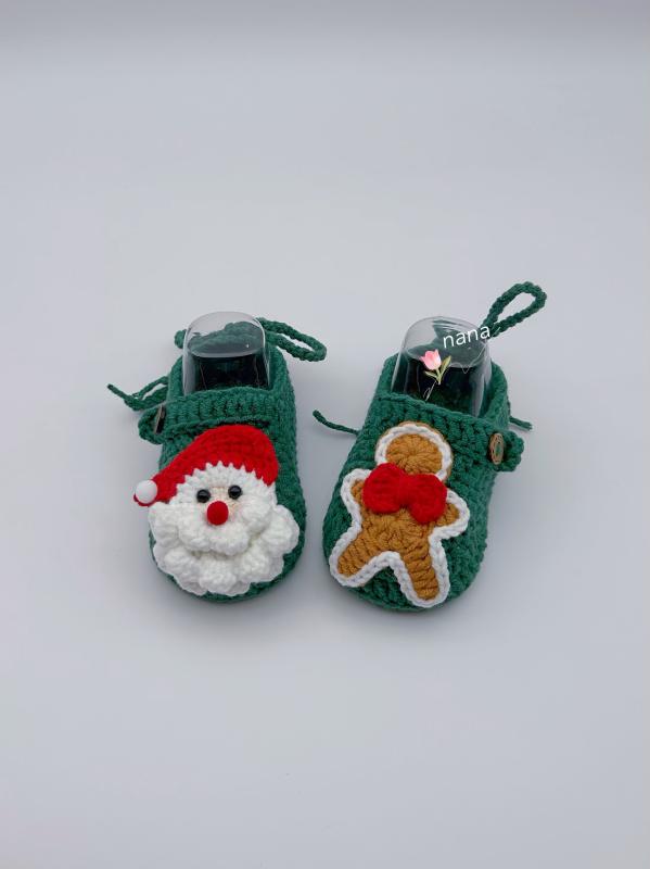 ベビー 赤ちゃん ハンドメイド 手編み 完成品 クリスマス トナカイ サンタクロース キャラクター ミルクコットン やわらか シューズ 帽子 セット 秋冬 出産祝い ギフト プレゼント 0歳 1歳