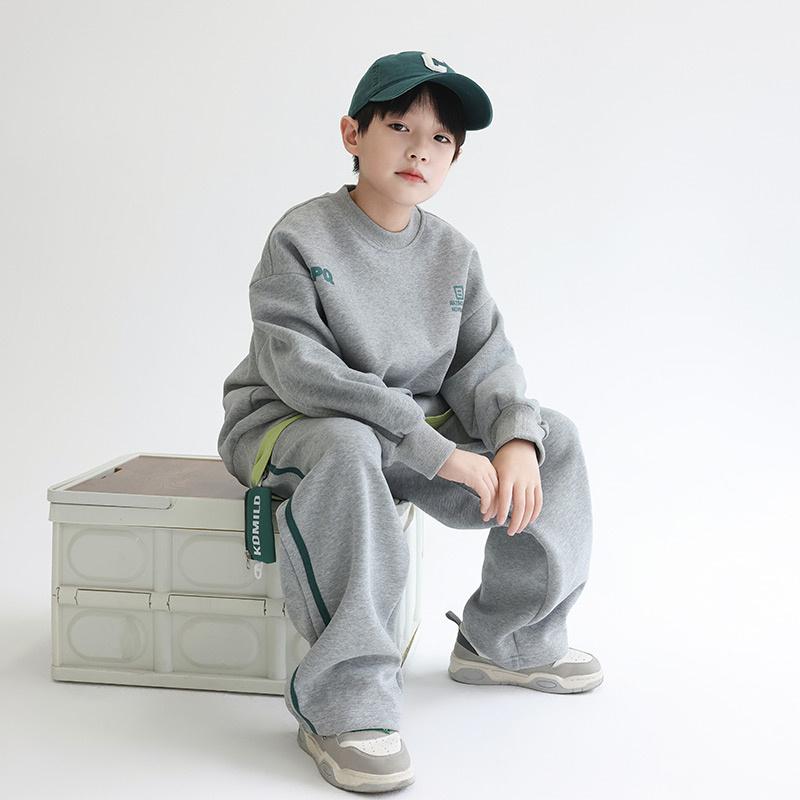 セットアップ 男の子 ジュニア 春秋 スウェット トレーナー 上下セット スポーツウェア アクティブウェア 普段着 カジュアル 通学 部屋着 小学生 中学生 ロゴ グレー