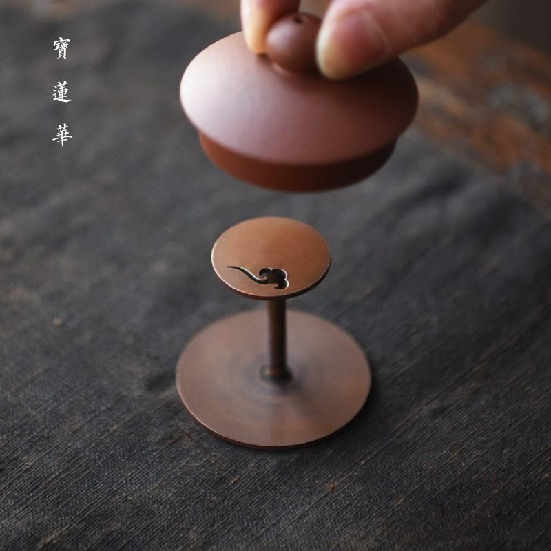 茶道具 蓋置 今めかしい 銅製 レトロ 和風 茶器 かわき切る 照明ランプ 保持者 優勝杯 湯呑 急須 倒流香炉 茶室用 香道 室内装飾 雑貨 飾りつけ台 無地 分かりやすい 雲 赤銅色