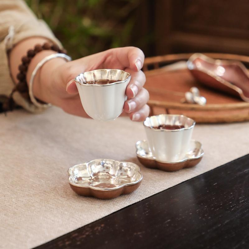 コースター おしゃれ 茶道具 梅 銅 シルバー レトロ 中華風 鎚目 断熱 保温 来客 おもてなし オフィス 家庭用 ギフト シンプル セット 受け皿