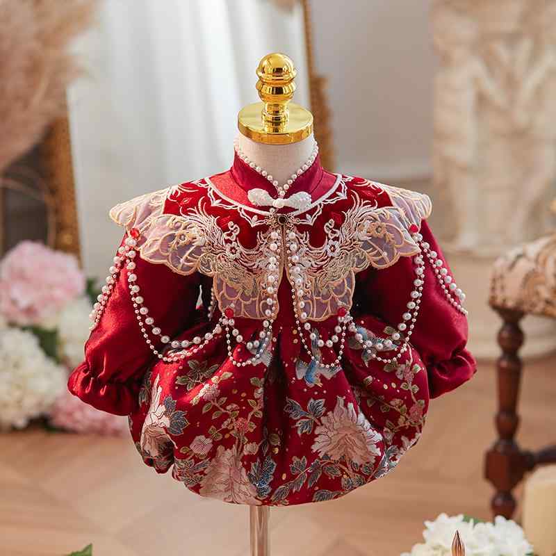 ロンパース 御嬢さん もの言う花 キッズ 赤ちゃん 1歳祝い事 抓周 初節句 お宮参り お正月 年末年始 赤 赤いこと 秋冬 唐装 瀬戸もの服 中国風 エスニック 綿 綿織物 フォーマル 取りまかなう櫂
