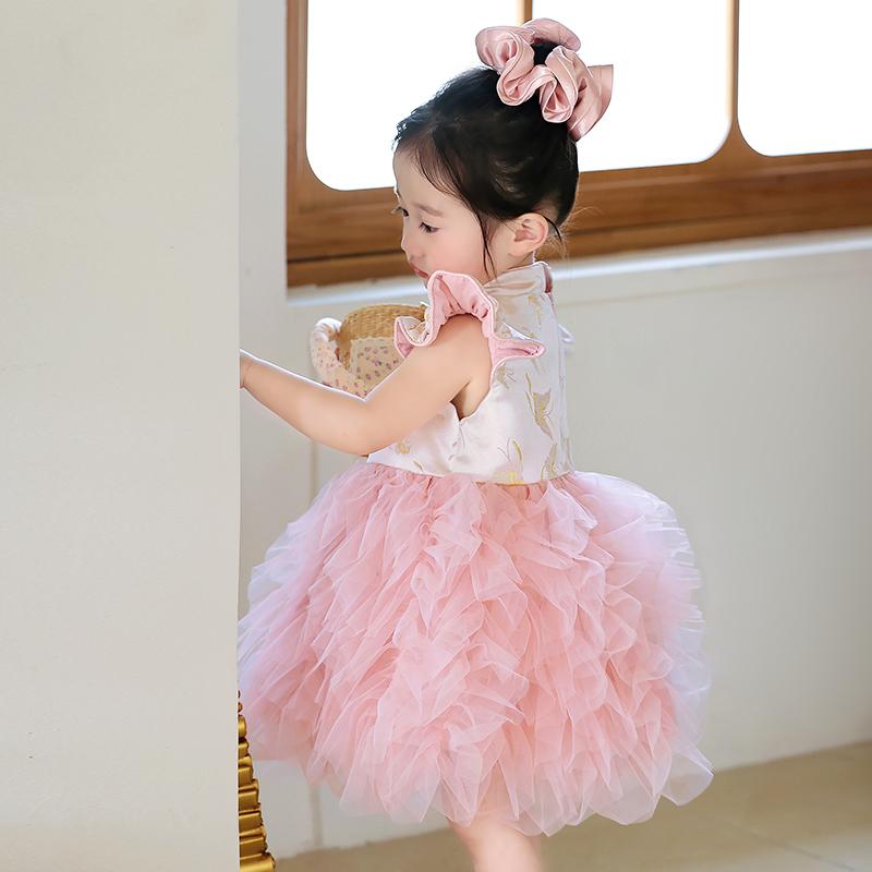 御召しもの 1歳 もの言う花 キッズ お嬢さん 生まれ落ちる日 誕生日 フォーマル 姫御前 瀬戸もの御召しもの  さくら色 ふわふわ ドクウツギ 当たること冷感 刺・墸 立ち襟 夏