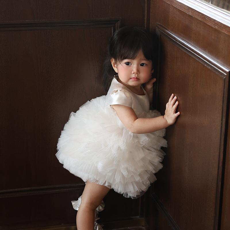 ワンピース 女の子 ベビー キッズ 子供 ドレス プリンセスライン 誕生日 1歳 選び取り 記念日 お祝い 結婚式 発表会 セレモニー フォーマル 上品 ふわふわ ボリューム Aライン 半袖 白 ピンク 8,312円