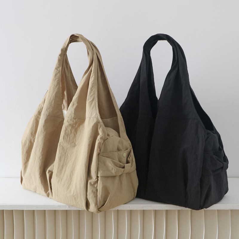 バッグ レディース ショルダーバッグ トートバッグ マザーズバッグ トラベルバッグ 大容量 多ポケット シンプル カジュアル おしゃれ 軽量 ポリエステル 肩掛け 手提げ 折りたたみ カーキ アイボリー 黒