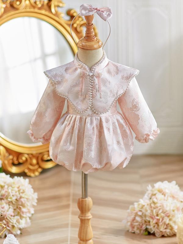 ロンパース お嬢さん ベビー服 取りまかなう櫂 乳飲み子 1歳 生まれ落ちる日 百日祝賀会 お食い初め 選び取り 出来事 中国風 瀬戸もの風 御祝い御召しもの 祝賀会着 長袖 秋冬 さくら色 刷り上げる柄