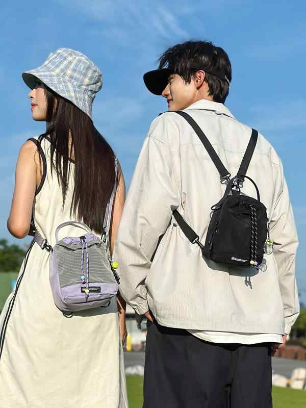 バッグ メンズ レディース 3WAY 多機能 斜め掛け ショルダーバッグ リュックサック 水筒ホルダー 軽量 オックスフォード生地 縦型 スクエア アウトドア スポーツ 普段使い 豊富な収納 黒 緑 カーキ