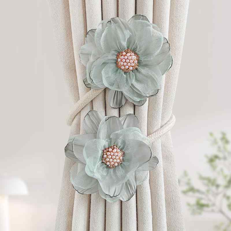 カーテンタッセル 上品 エレガント おしゃれ 薔薇 ローズ 花 フラワー モチーフ 装飾 シアー素材 留め具 クリップ 結び帯 ホルダー インテリア リビング 寝室 クリーム さくらピンク スカイブルー