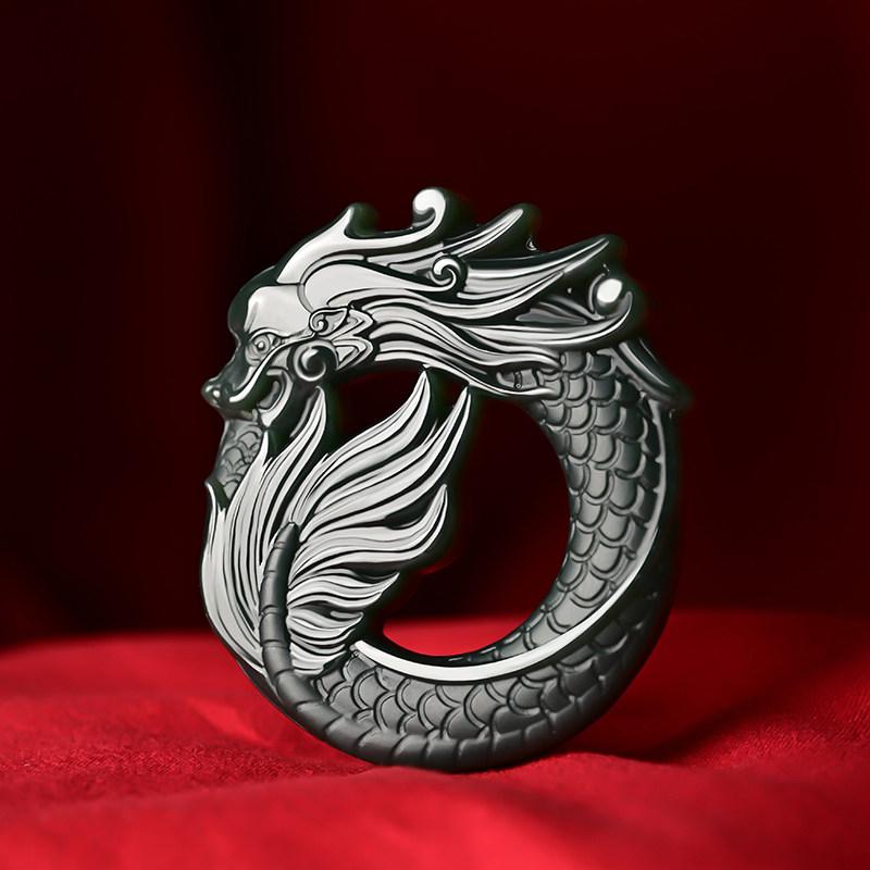 ペンダント メンズ レディース 墨玉 塔青 龍 干支 辰 彫刻 縁起物 石 アクセサリー 15,481円