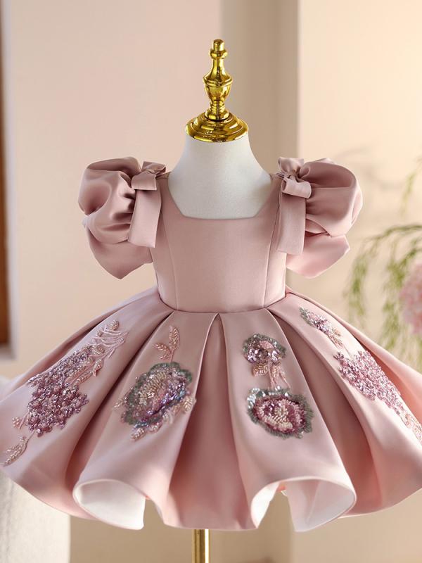 ドレス キッズ 子供 女の子 男の子 ピアノ発表会 結婚式 誕生日 ピンク ワンピース 礼服 フォーマル プリンセス サテン リネン 高級感 かわいい リボン 華やか ふんわり ジュニア 膝丈 フレア 清楚 上品 衣装