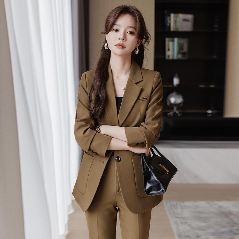 セットアップ レディース 秋冬 テーラードジャケット パンツスーツ 事務服 礼服 高級感 上品 エレガント 小さいサイズ 低身長 通勤 オフィス フォーマル 綿混素材 ポリエステル 長袖 無地 美脚 着痩せ ブラウン プラム ブラック