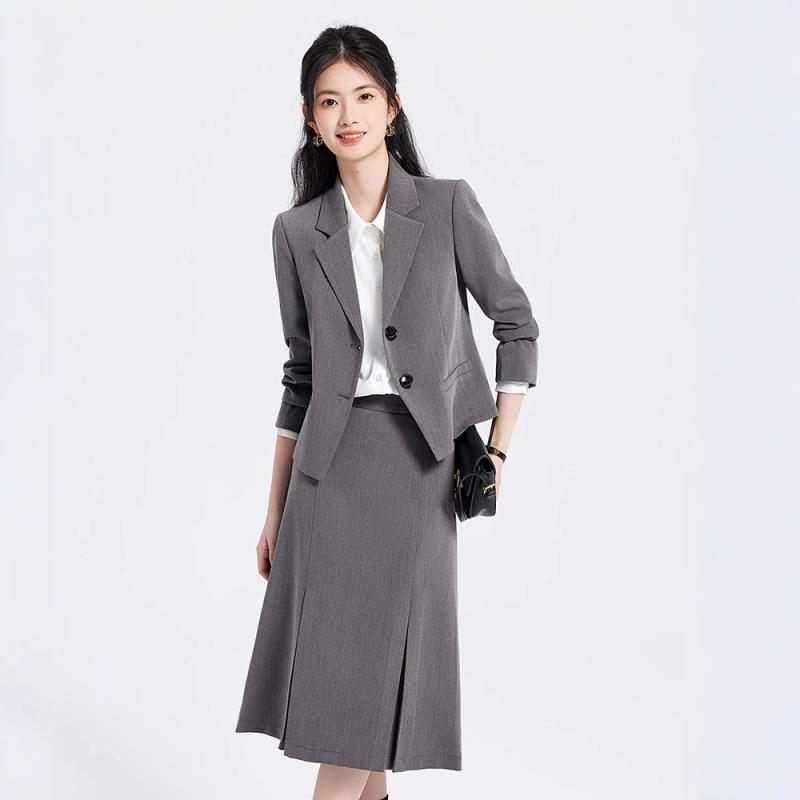 スーツ レディース セットアップ テーラードジャケット 上下セット 事務服 通勤 面接 就職活動 リクルートスーツ ビジネス フォーマル 無地 形態安定 イージーケア ストレッチ 伸縮性 上品 エレガント グレー ブラック 春夏