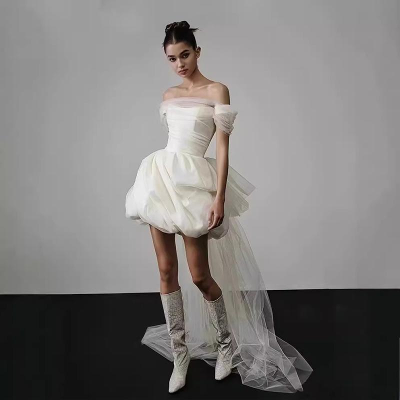 ウェディングドレス レディース 二次会ドレス 花嫁 Aライン オフショルダー シンプル ロングドレス 前撮り 二次会 披露宴 白 黒 ホワイト 高級感 無地 ポリエステル 春夏 ブライダル フォーマル エレガント ホワイトワンピース 上品
