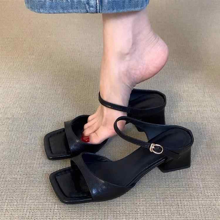 サンダル レディース パンプス 太ヒール スクエアトゥ ローヒール 柔らかい ソフトレザー 疲れない 歩きやすい シンプル きれいめ 上品 合成革 通勤 オフィス 普段使い 春夏 ホワイト ブラック ブラウン