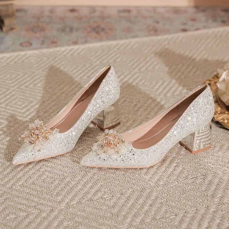 パンプス レディース ポインテッドトゥ チャンキーヒール グリッター ラメ ビジュー 華やか 結婚式 パーティー フォーマル 歩きやすい レッド ゴールド シルバー 30代 クッション 3-5cm オールシーズン 靴