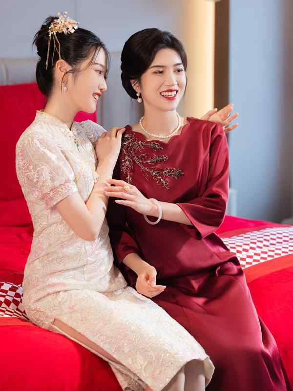 ワンピース レディース チャイナドレス 母親 結婚式 披露宴 婚約 秋冬 厚手 ワインレッド ミセス 50代 ロング丈 Aライン 高級感 五分袖 ウール混 ポリエステル 立体装飾 ビーズ 上品 フォーマル きれいめ 膝下 Uネック