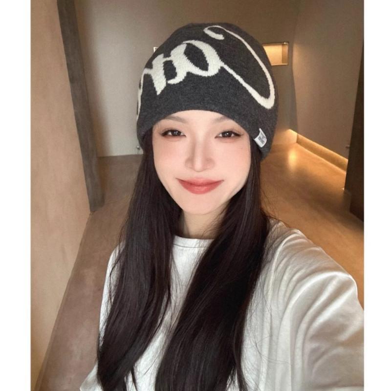ニット帽 ウィッグ一体型 レディース ロング ミディアム ストレート ウェーブ 耐熱ファイバー 自然 かつら 髪付き帽子 ビーニー 小顔効果 保温 防寒 簡単 便利 おしゃれ ストリート カジュアル 普段使い お出かけ ブラック グレー ブラウン