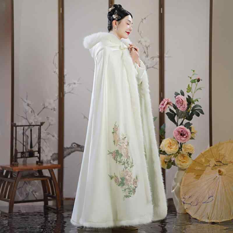 ショール レディース 秋冬 ケープ ポンチョ 漢服 中華服 伝統衣装 防寒 厚手 ファー襟 中国風 裏起毛 白 ホワイト アイボリー 暖かい 羽織り 結婚式 披露宴 お出かけ アウター ポリエステル 立体 華やか 高級感 エレガント