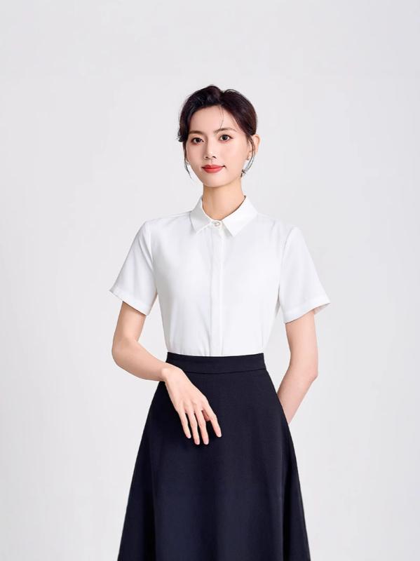 シャツ レディース セットアップ 半袖 春夏 ブラウス スカートスーツ 事務服 通勤 オフィス 面接 スリム 無地 ホワイト ブルー ブラック レギュラーカラー 清潔感 伸縮性 高級感 ポリエステル ボタン