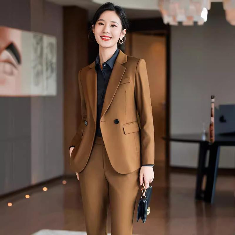 スーツ レディース セットアップ テーラードジャケット パンツスーツ スカートスーツ ビジネス オフィス 通勤 フォーマル 事務服 礼服 長袖 ボタン ポリエステル 無地 スリム 高級感 上品 きれいめ エレガント 30代 黒 コーヒー ブルー 秋冬 4,759円