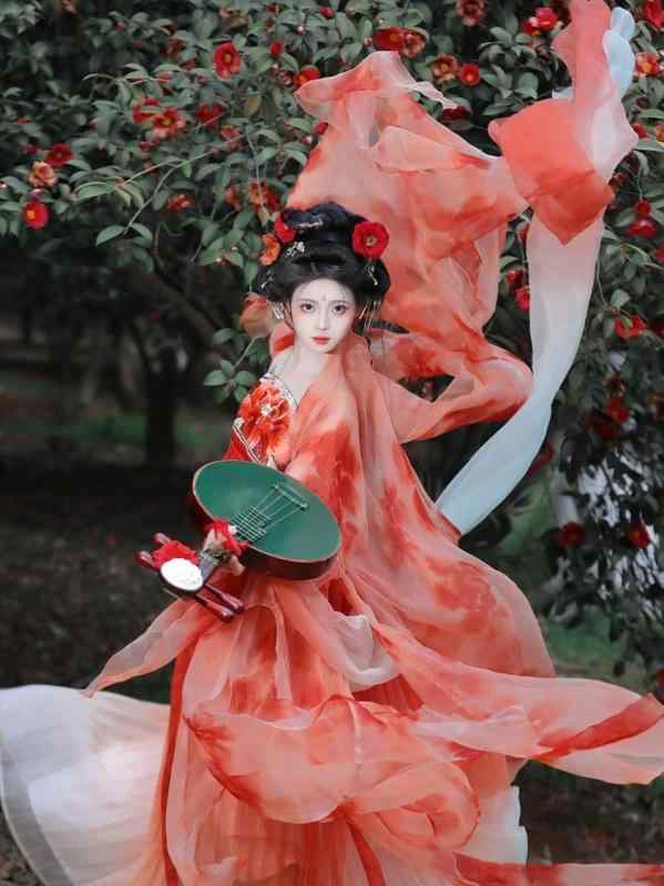 漢服 レディース セットアップ 伝統衣装 唐装 唐代 龍女 訶子裙 刺繍 花柄 花びら 大袖 広袖 ロングスカート 巻きスカート 胸元 華やか 優雅 フェミニン ピンク系 ホワイト オールシーズン 撮影用 コスプレ
