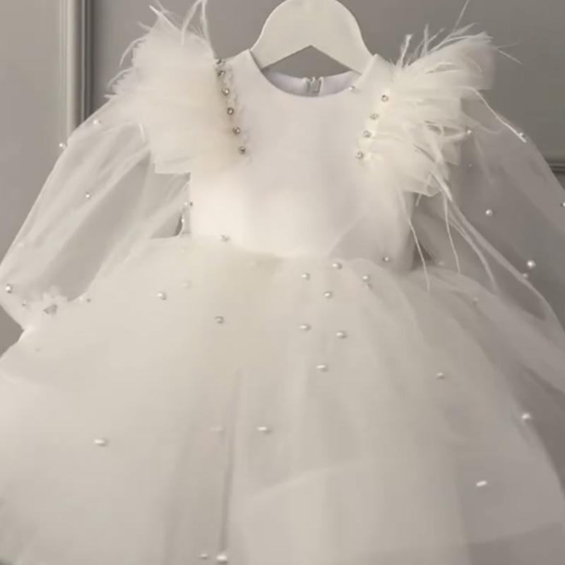 御召しもの うしろ帯 御姫様 キッズ 赤ちゃん服 告げ知らせる会 洋琴 華燭の典 フォーマル 飛び切り感 チュール ドクウツギ パニエ風 ふんわり 白いこと 白 筋目 オール時節 可愛らしい 80糎 90糎 100糎 110糎 120糎