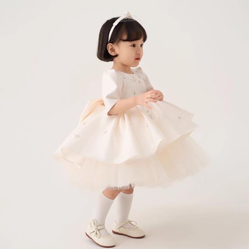 ドレス 女の子 オールシーズン ワンピース 子供服 フォーマル 結婚式 発表会 誕生日 チュール パフスリーブ 五分袖 ふんわり 韓国 かわいい 白 ホワイト ポリエステル 上品 おしゃれ プリンセス 膝丈 フレア フリル｜フロントップ店