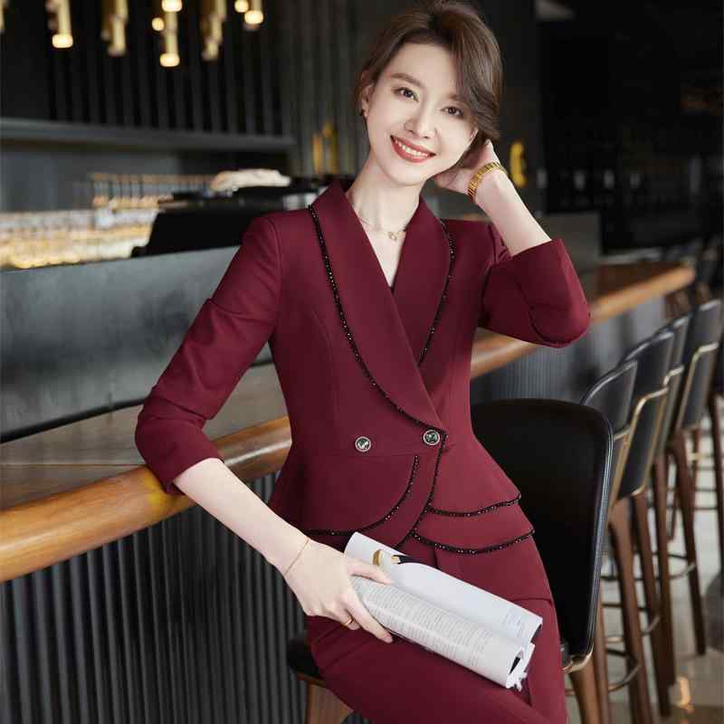 スーツ レディース 秋冬 セットアップ テーラードジャケット パンツスーツ スカートスーツ ビジネス 通勤 オフィス 制服 事務服 高級感 無地 長袖 コットン混 ポリエステル ブラック ワインレッド