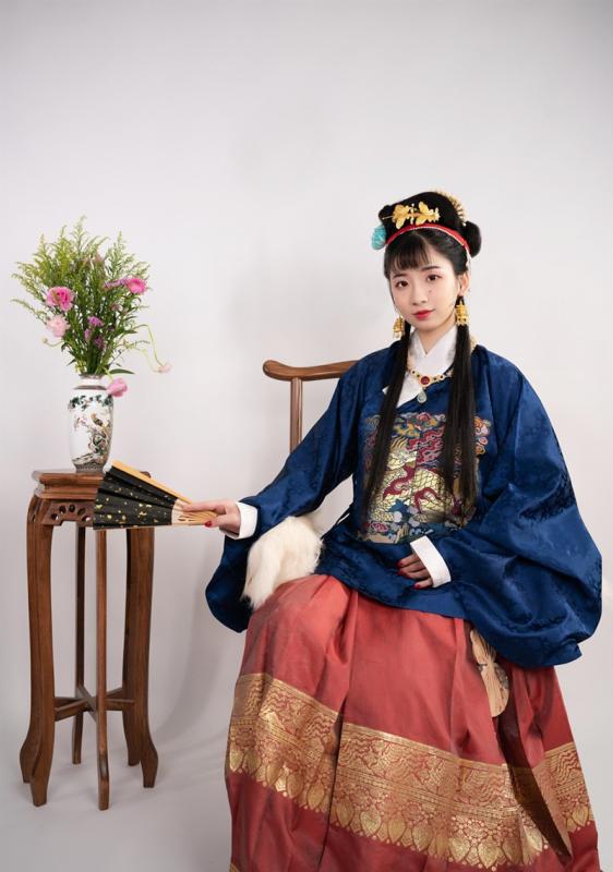 漢服 キッズ 男の子 伝統衣装 舞台衣装 ステージ衣装 麒麟 刺繍 金糸織 襟 ジャケット 上着 琵琶袖 綿 コットン コーデュロイ 高級感 民族衣装 コスプレ 華やか かっこいい 撮影用 復元モデル｜フロントップ店