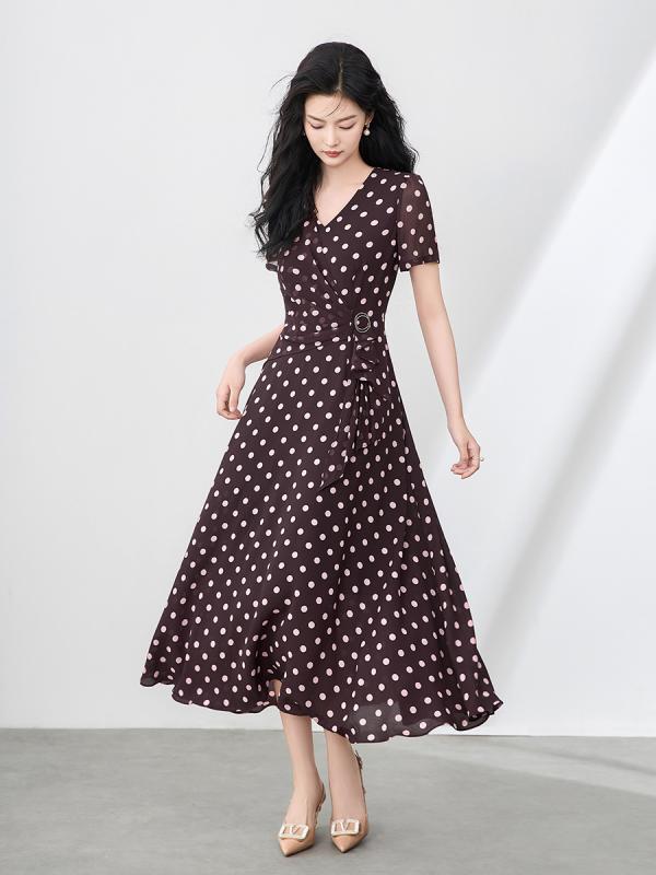 ワンピース レディース 春夏 ドット柄 水玉模様 フレンチスタイル Vネック ウエストマーク シフォン ロング丈 Aライン フレアスリーブ 半袖 ワインレッド 通勤 オフィス きれいめ エレガント フェミニン 大人 9,070円