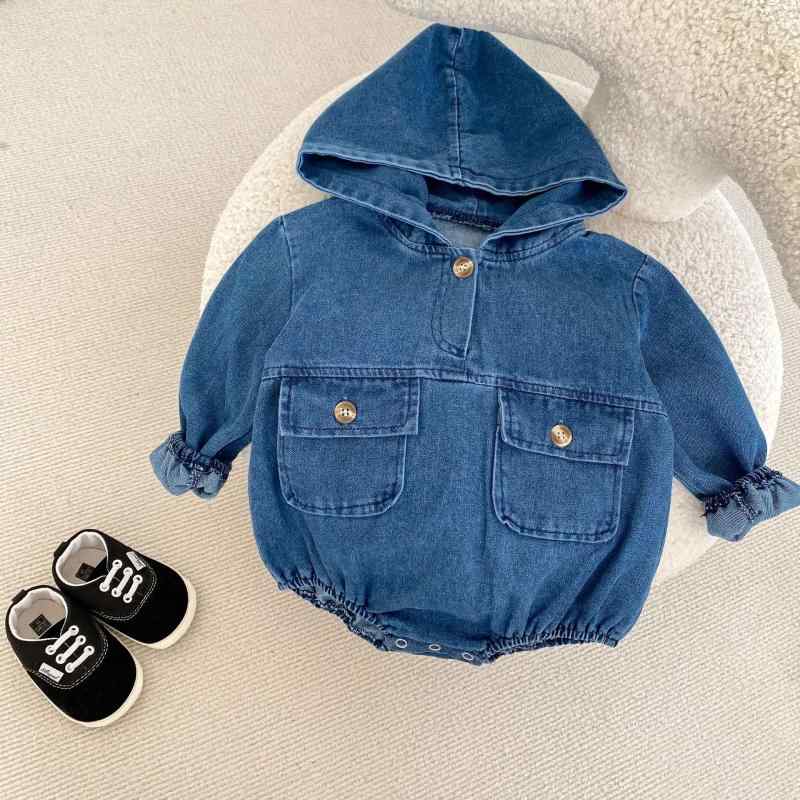 ロンパース ベビー 男の子 女の子 キッズ 秋冬 デニム 長袖 フード ダブルポケット 三角タイプ カバーオール コットン 綿混 カジュアル かわいい お出かけ 普段使い ボタン プルオーバー 柔らかい 快適