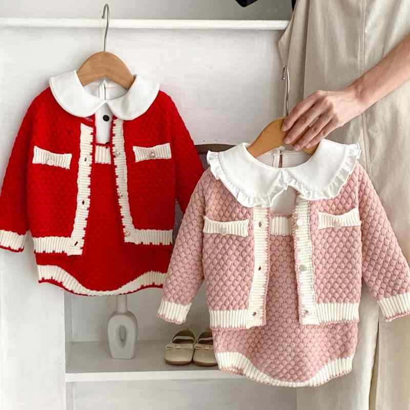 ベビー服 セットアップ 女の子 0歳 赤ちゃん 秋冬 ニット カーディガン ロンパース サロペット コットン 綿 バイカラー ボタン お出かけ 普段使い お祝い レッド パールピンク
