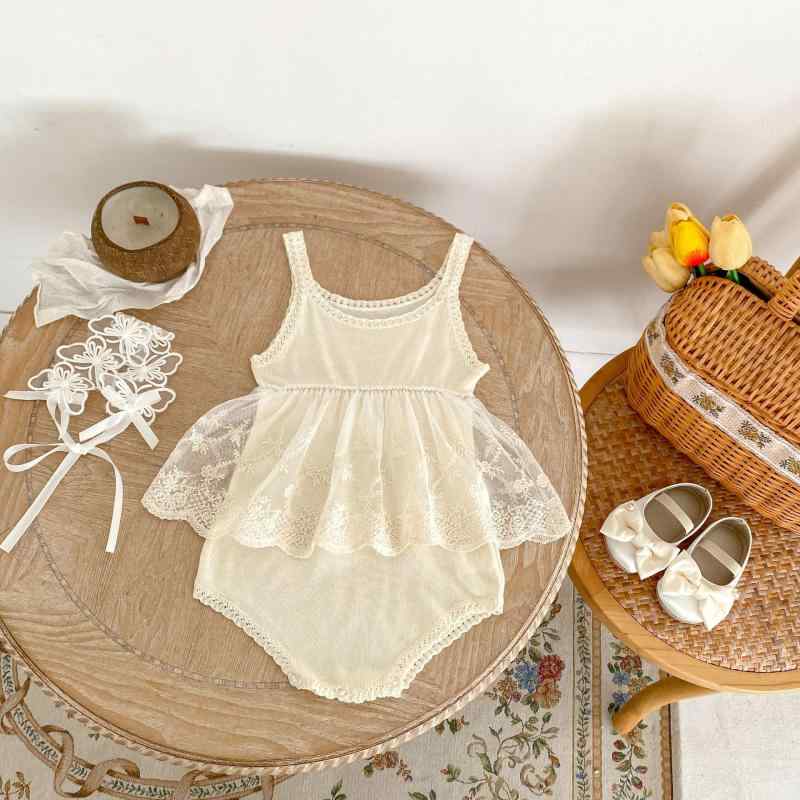 ロンパース ベビー 女の子 赤ちゃん 乳児 春夏 レース キャミソール カバーオール 肌着 薄手 涼しい レーヨン コットン 綿 柔らかい 快適 シンプル ナチュラル お出かけ 普段使い ホワイト アイボリー ベージュ
