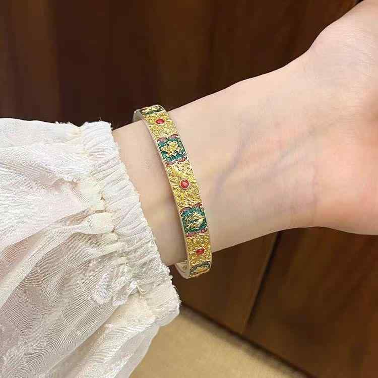バングル レディース シルバー ブレスレット 腕輪 アクセサリー 中華風 エスニック エナメル 七宝焼き風 金彩 縁起物 ラッキー ラッキーアイテム 八宝 薔薇 ローズ 植物 花柄 電気メッキ加工 シンプル 通勤 普段使い 春 上品 華やか 大人 かわいい 29,307円