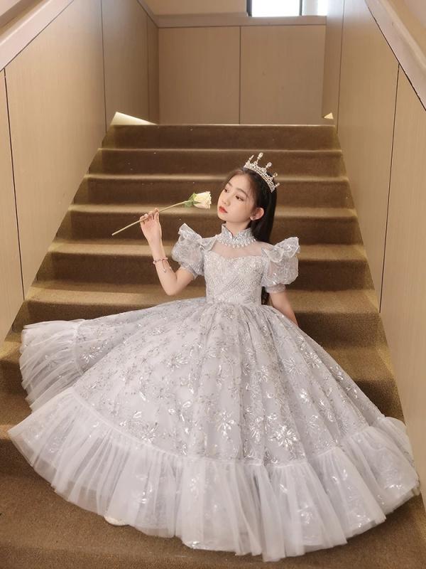 御召しもの うしろ帯 礼服 衣装 赤ちゃん用 告げ知らせる会 華燭の典 掻きならす会 御姫様 可愛らしい 飛び切り感 チュール スピード競技 シュロの葉 フラウンス 筋目 ロング丈 フォーマル オール時節 ふんわり シフォン 窈窕たる 晴れ晴れしい 透け感